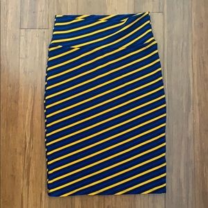 LulaRoe striped skirt